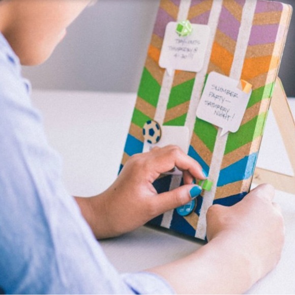 KiwiCo Doodle Crate - Make Your Own Desktop Corkboard - Picture 3 of 3